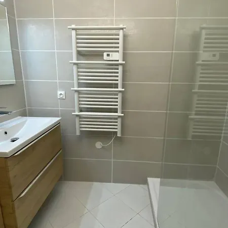 Duplex T3 Avec Clim, Parking Et Wifi - 6 Pers, Le Barcares - Fr-1-81-606 * Le Barcares